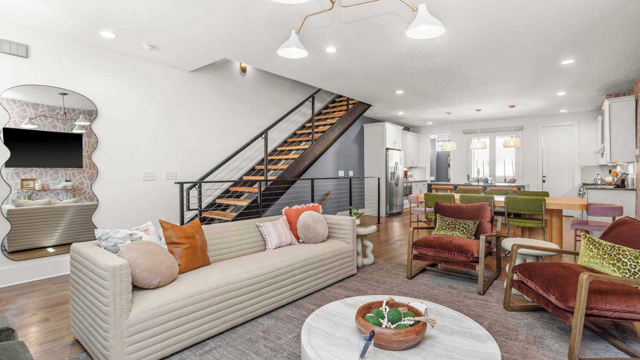 Photo of Livingroom in Eighth Avenue