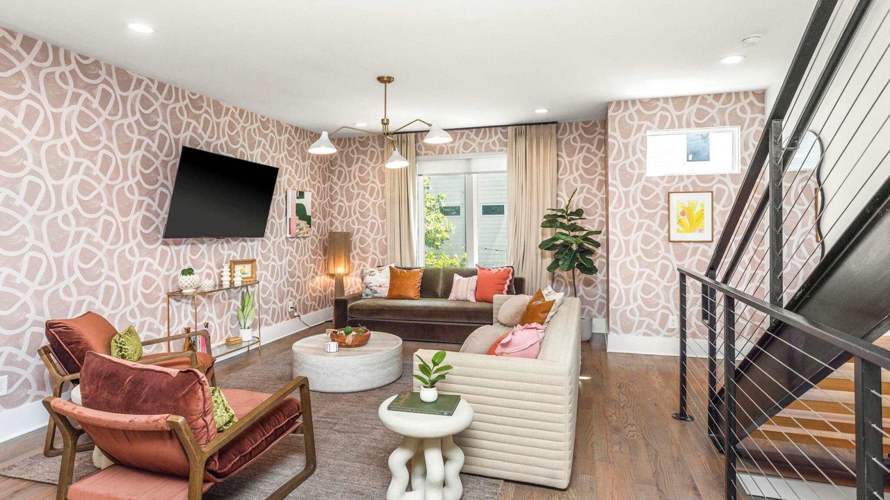 Photo of Livingroom in Eighth Avenue