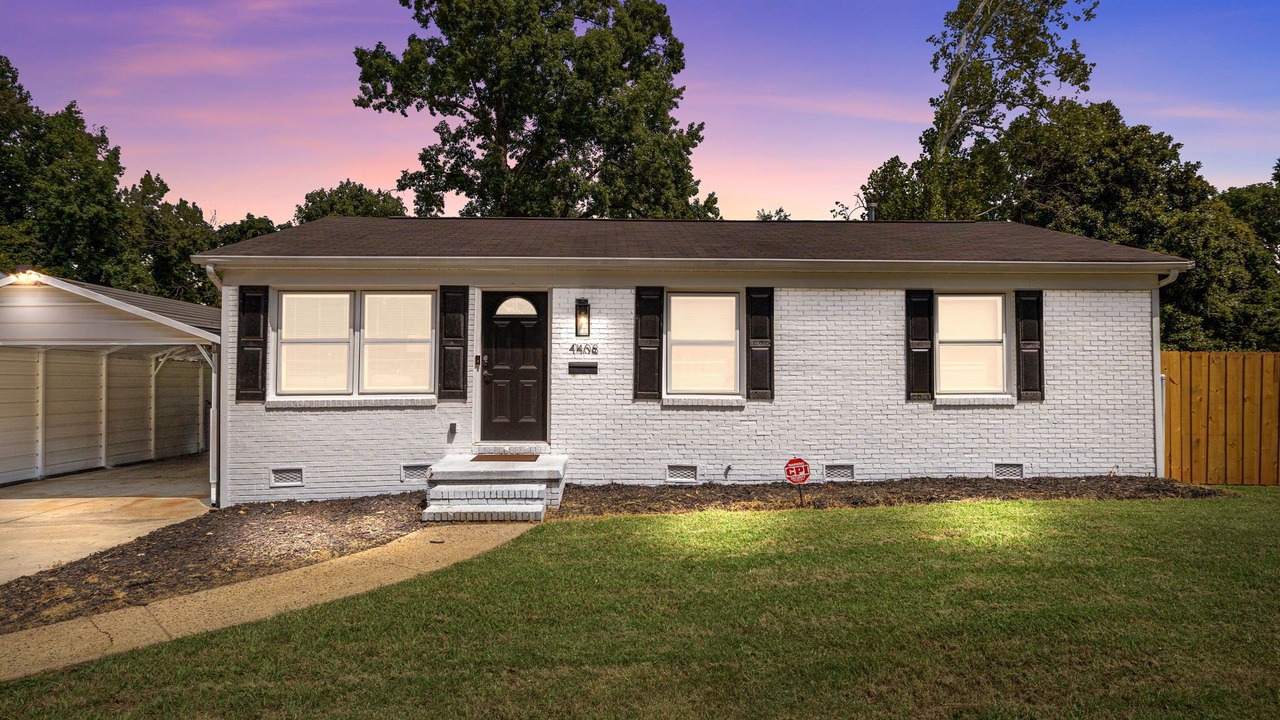 Photo of Outdoor in Paw Creek