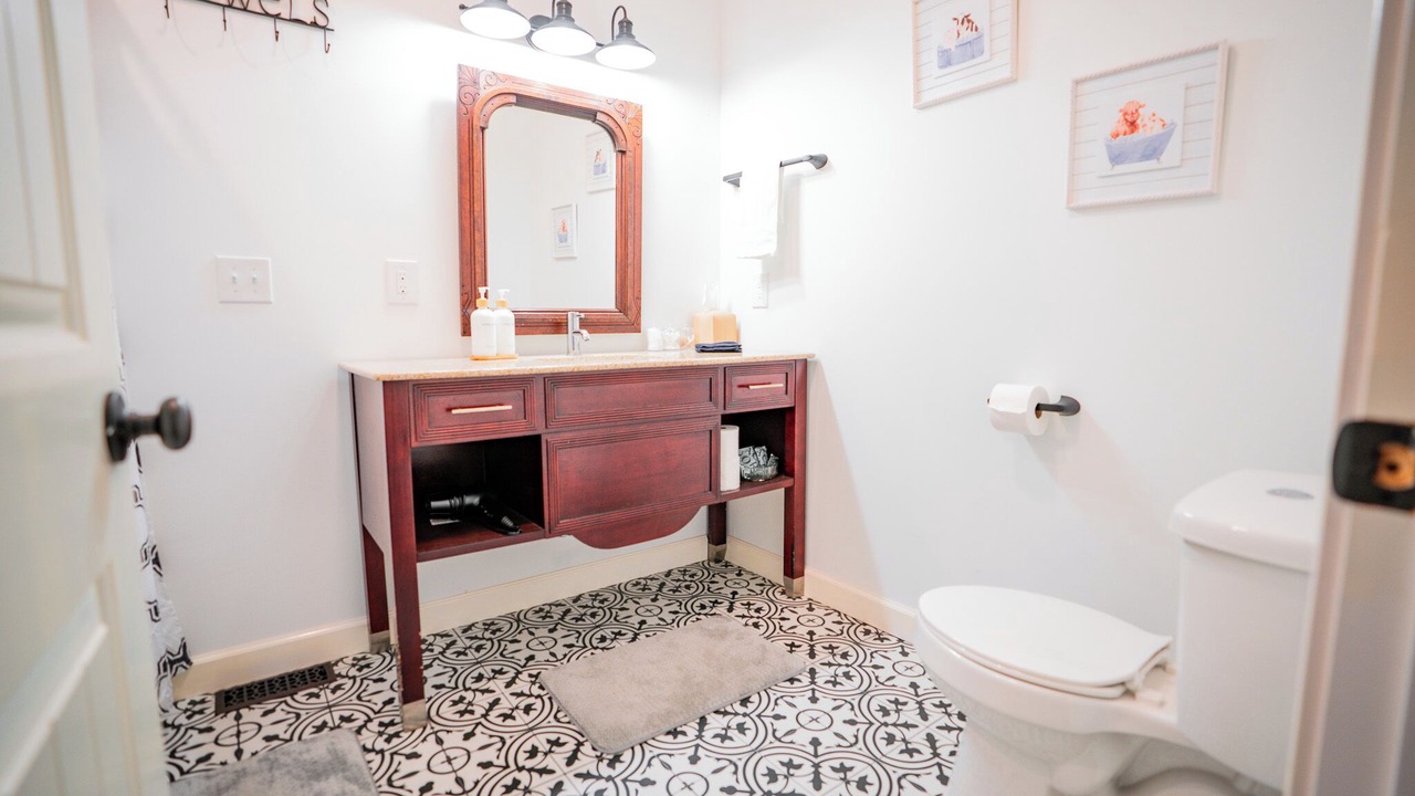 Photo of Bathroom in Dowelltown