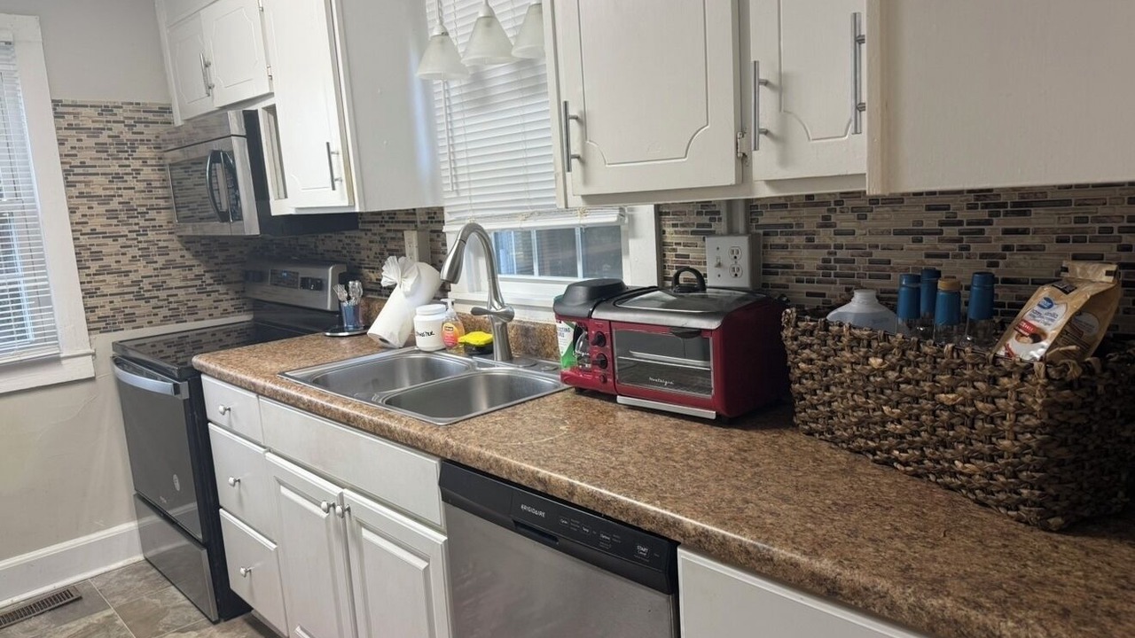 Photo of Kitchen in Raeford
