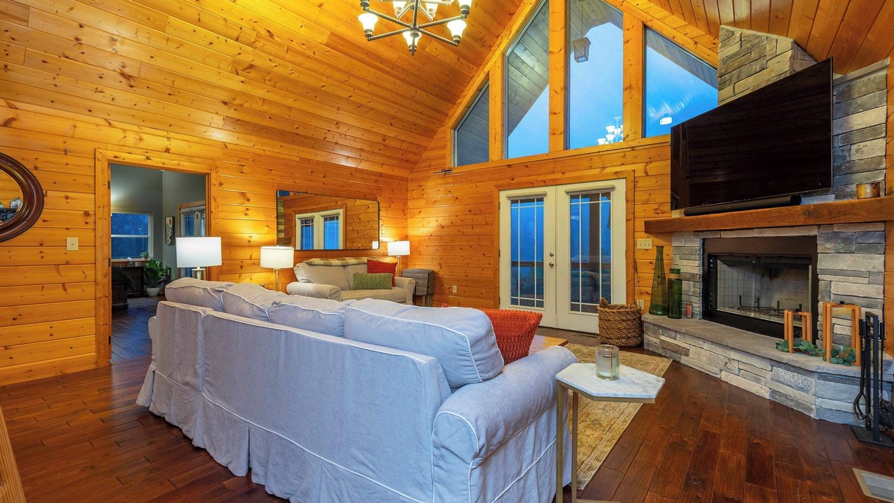 Photo of Bedroom in Hemphill Heights