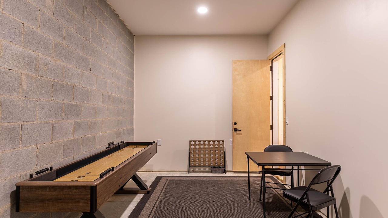 Photo of Bedroom in Piney Creek