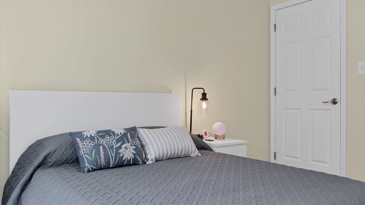 Photo of Bedroom in Pembroke