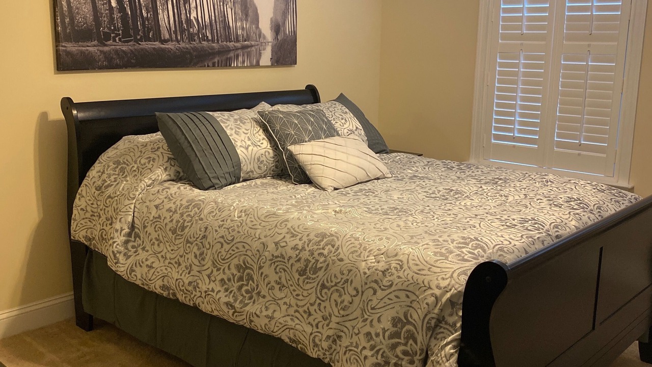 Photo of Bedroom in Pembroke