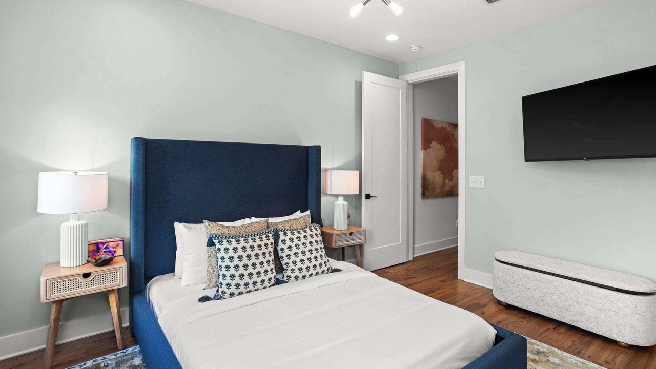 Photo of Bathroom in Eighth Avenue
