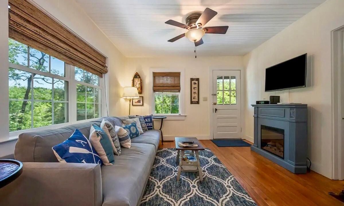 Photo of Livingroom in Lake Lure
