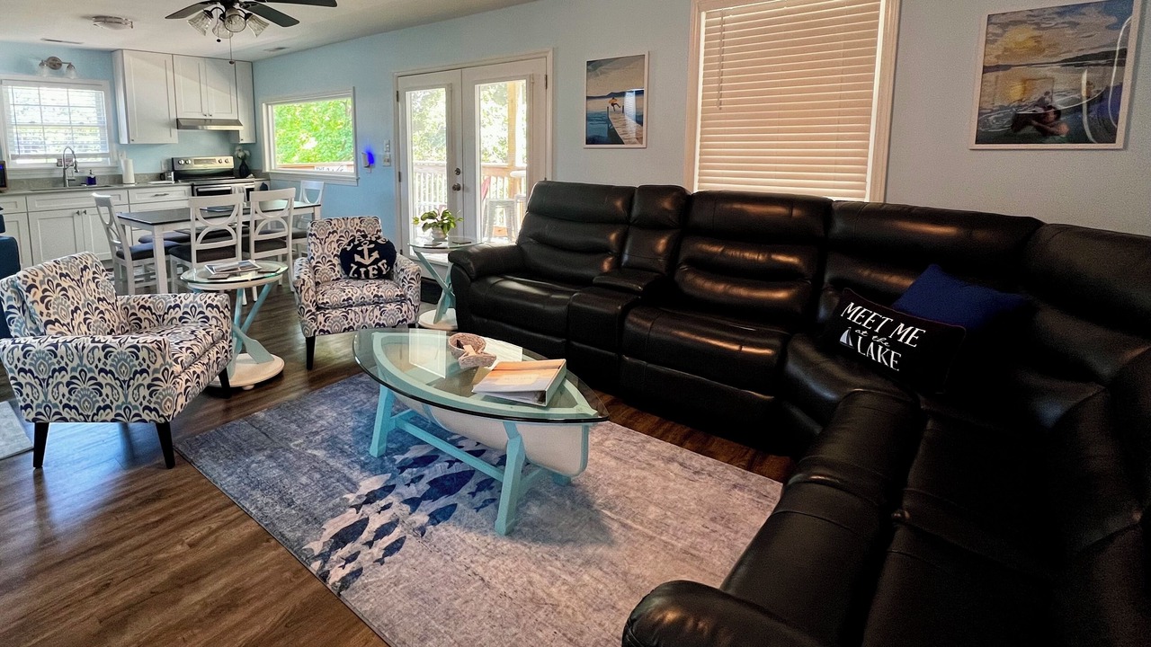 Photo of Livingroom in Clarksville