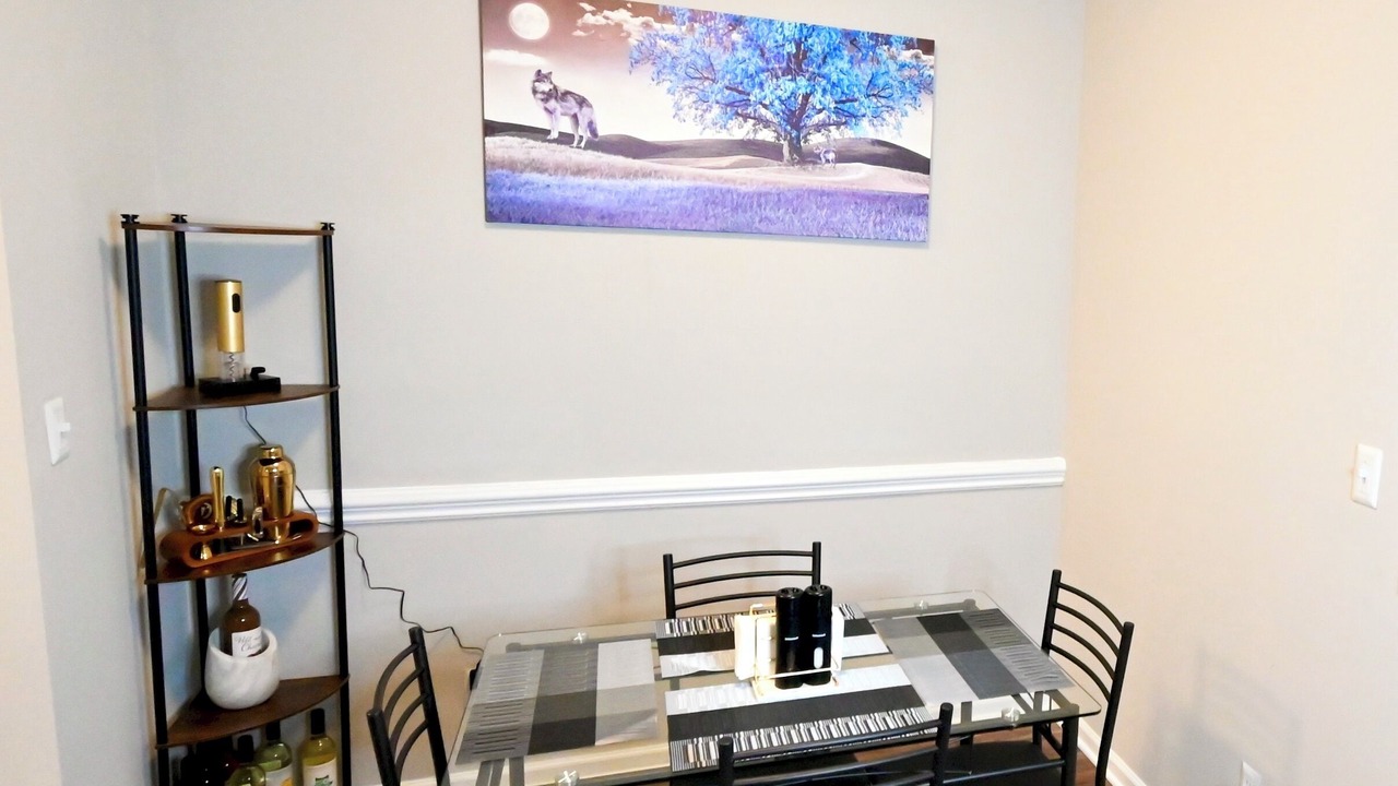 Photo of Livingroom in Huntersville