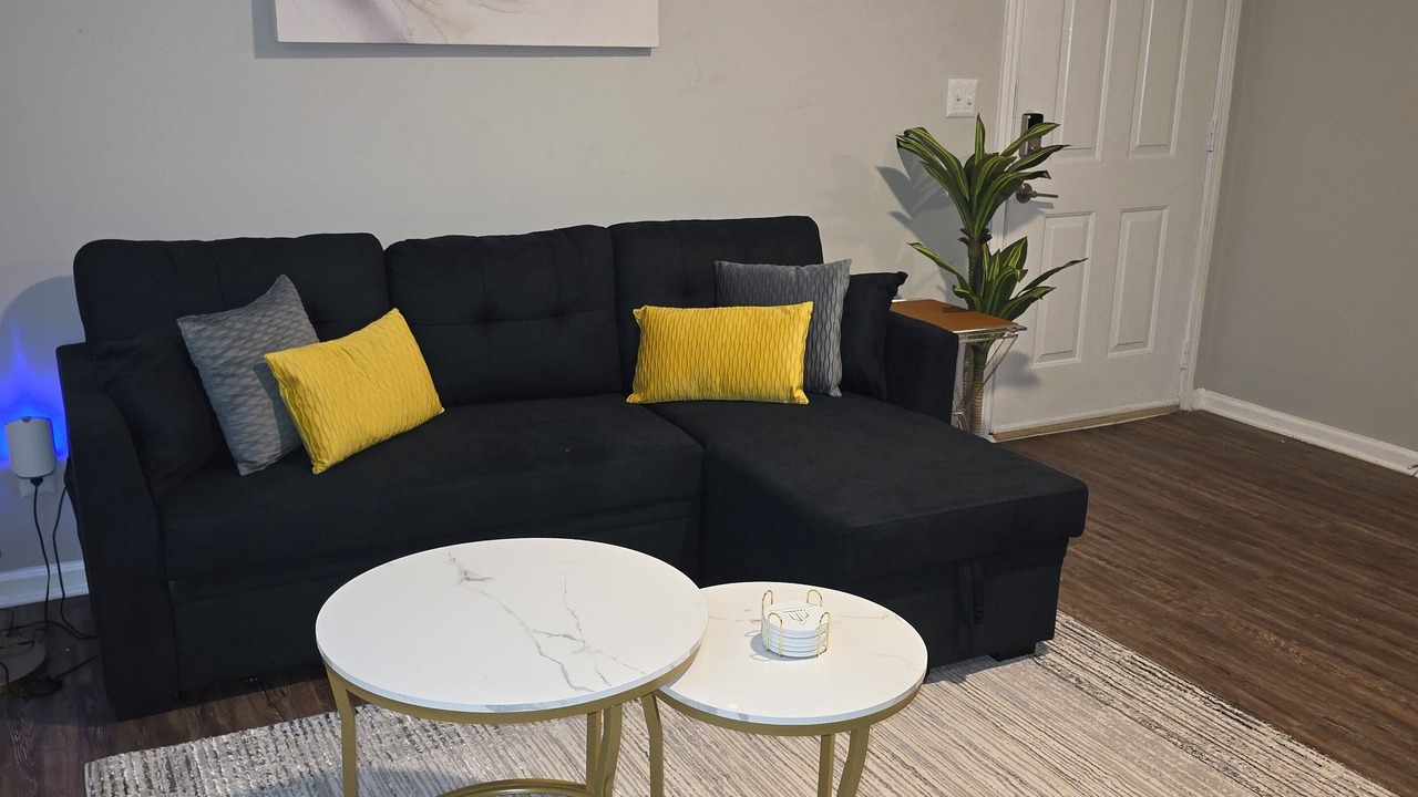 Photo of Livingroom in Huntersville