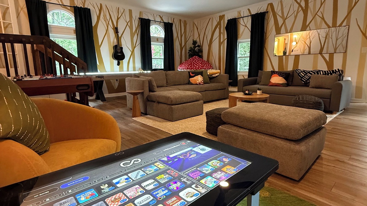 Photo of Livingroom in Royal Pines