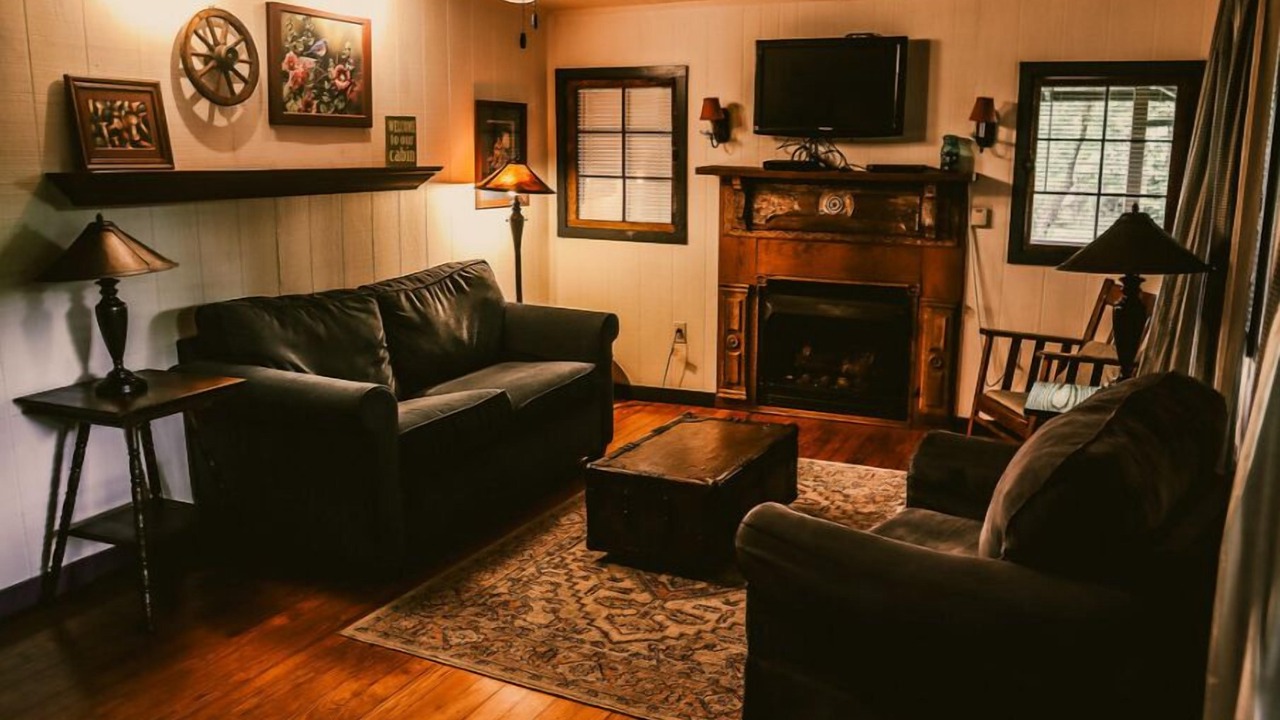 Photo of Livingroom in Candler