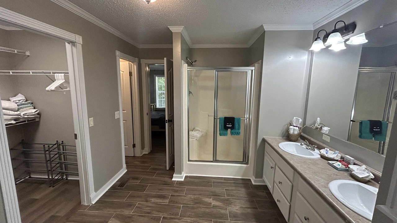 Photo of Bathroom in Cherokee