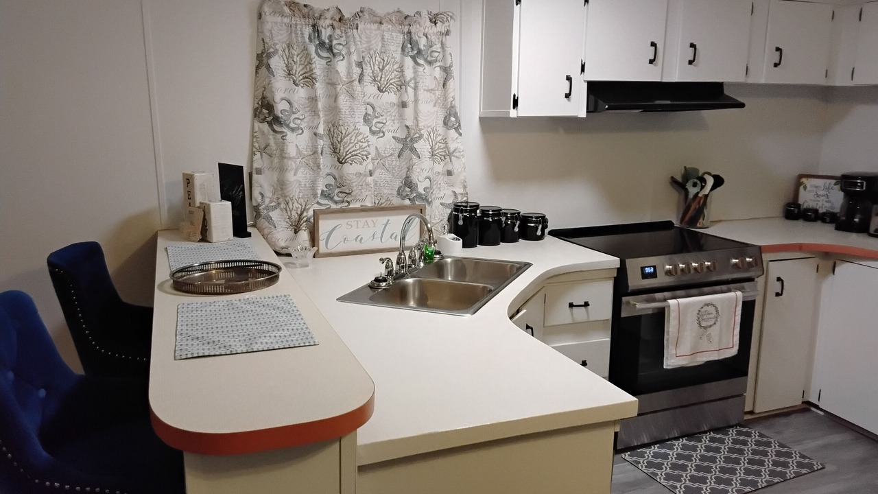 Photo of Kitchen in Supply