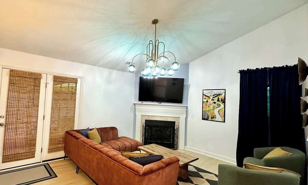 Photo of Livingroom in Greensboro