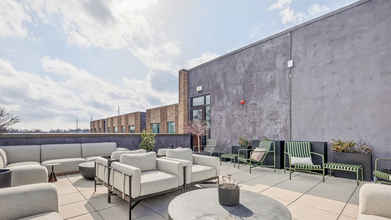 Photo of Patio Balcony in Inglewood