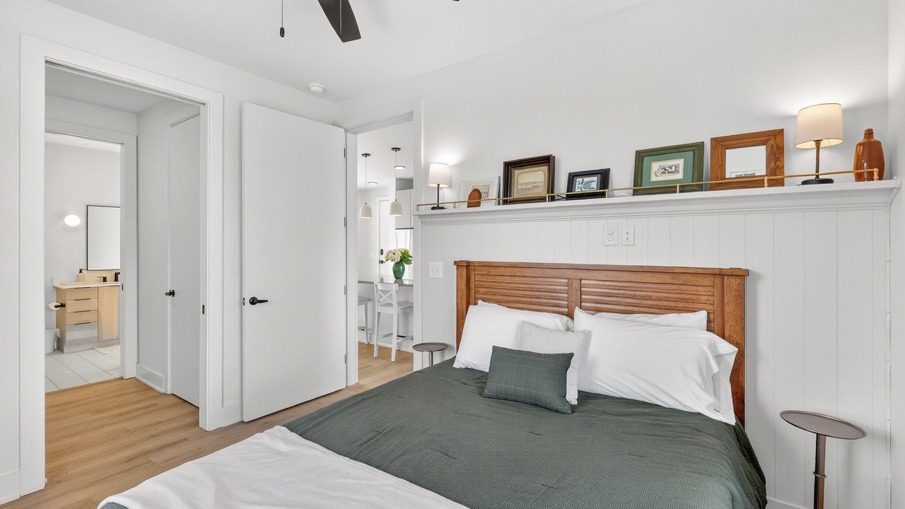 Photo of Bedroom in Inglewood