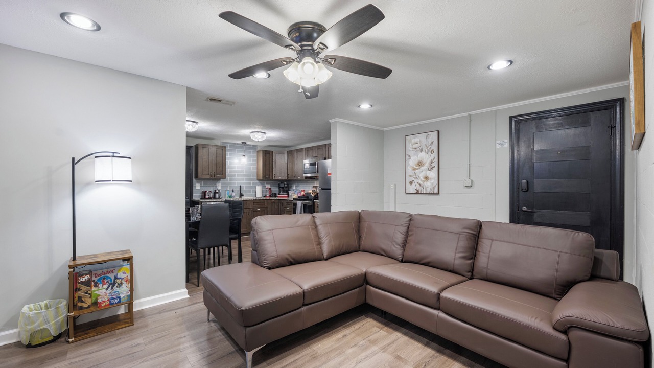 Photo of Livingroom in Statesville