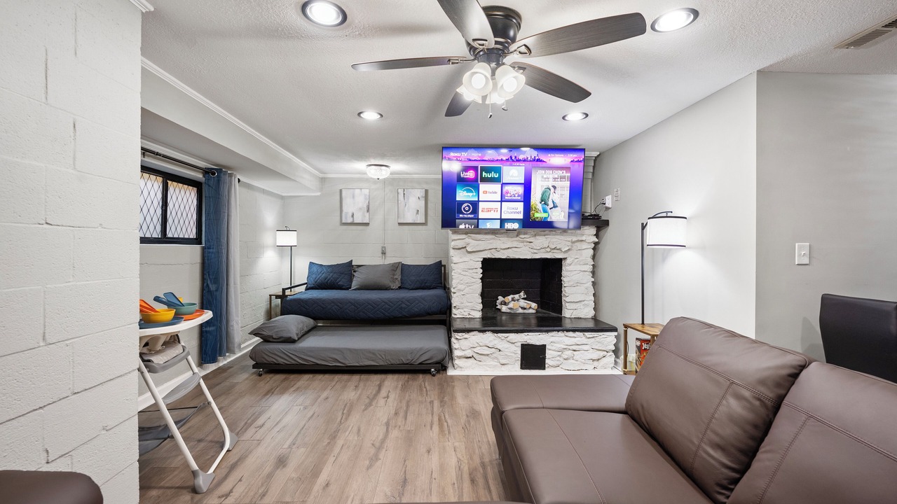 Photo of Livingroom in Statesville