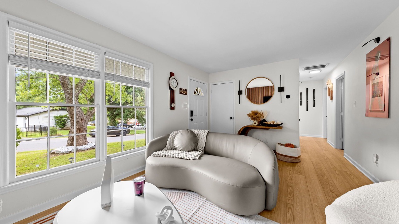 Photo of Livingroom in Charlotte