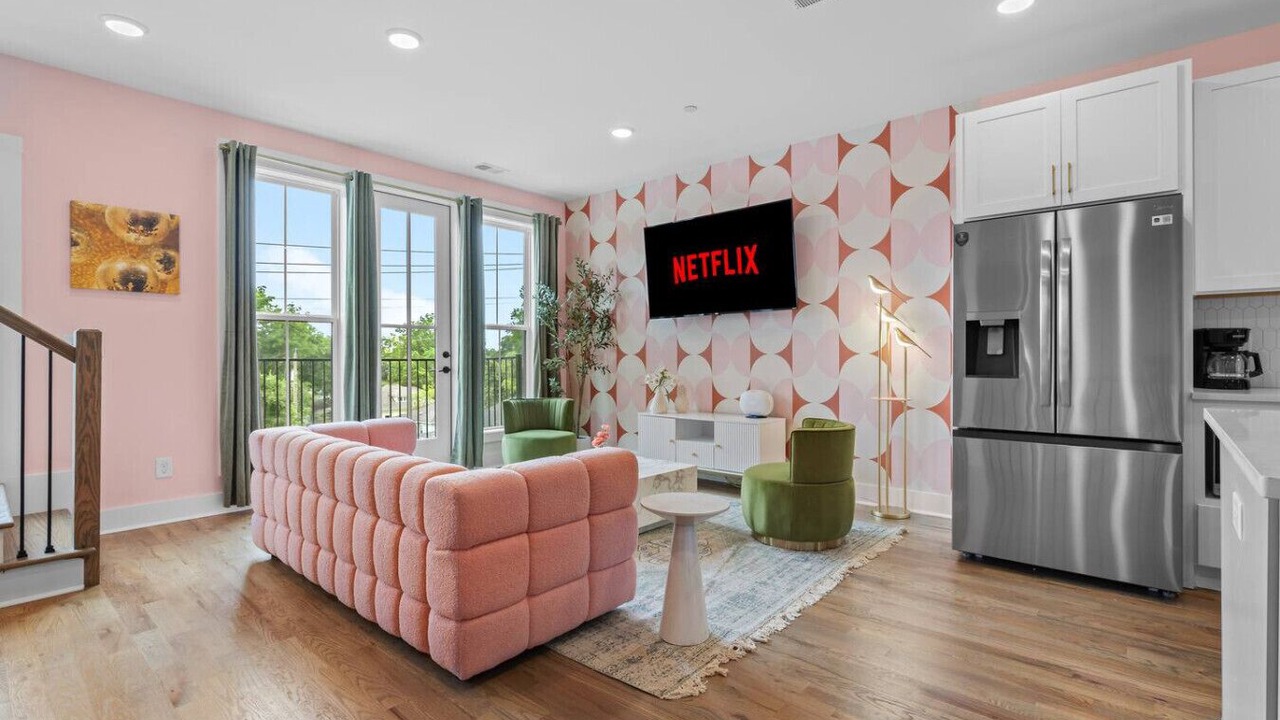 Photo of Livingroom in Talbot's Corner