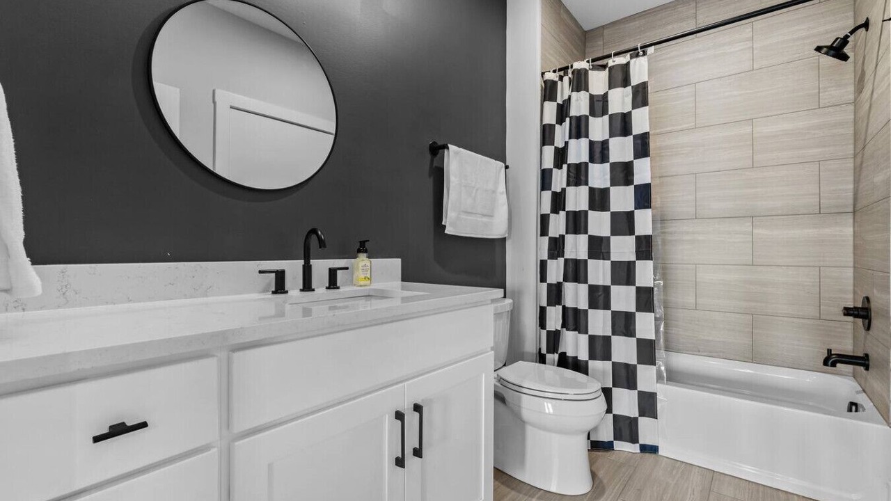 Photo of Bathroom in Talbot's Corner