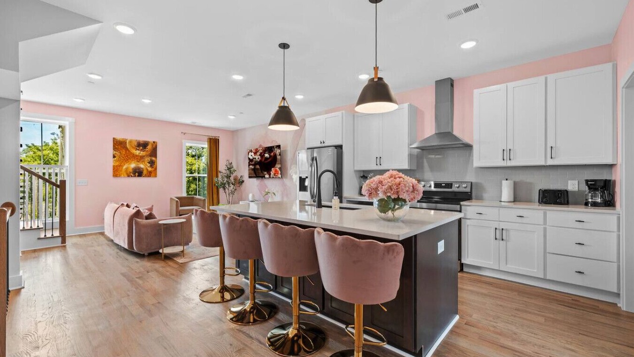 Photo of Kitchen in Talbot's Corner