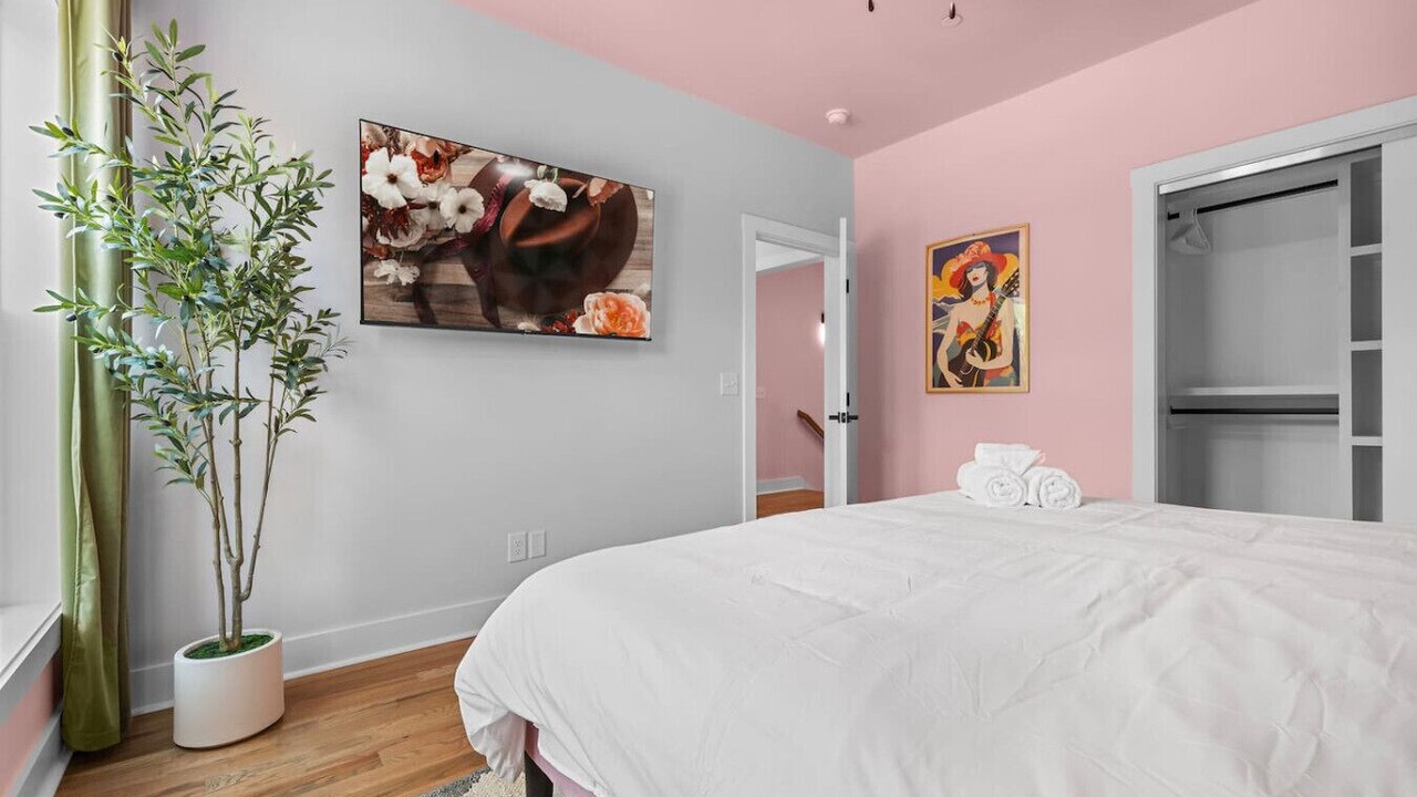 Photo of Bedroom in Talbot's Corner