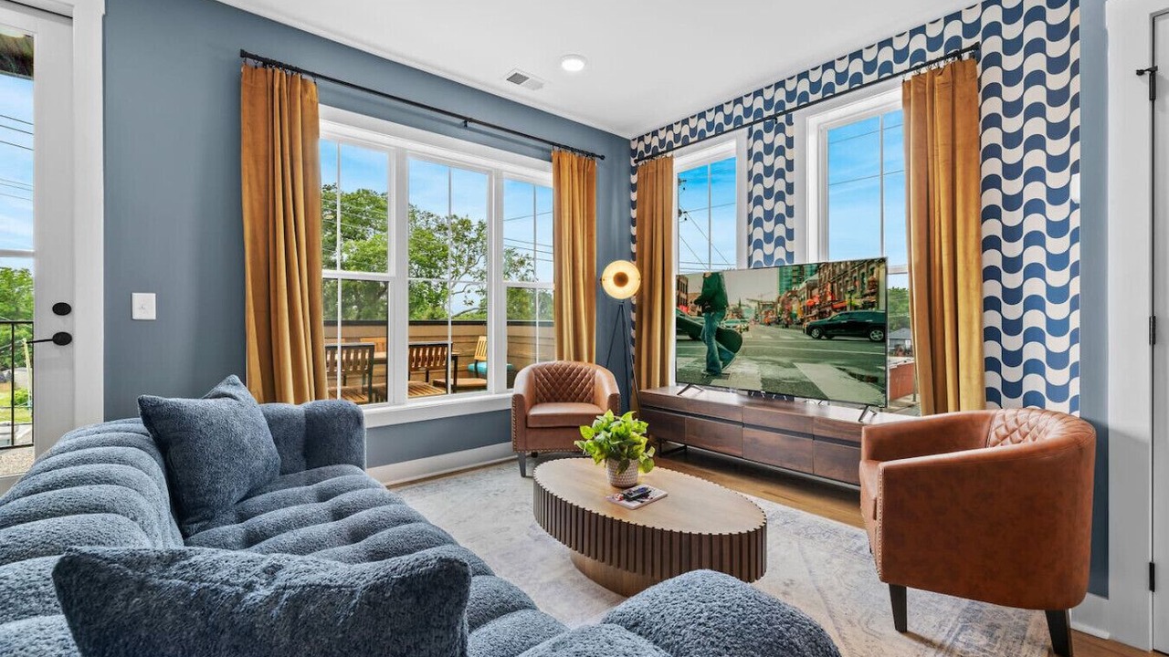 Photo of Livingroom in Talbot's Corner
