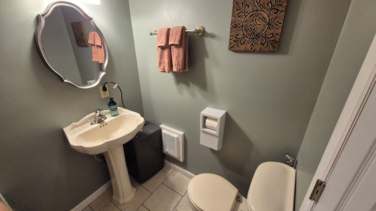 Photo of Bathroom in Candler