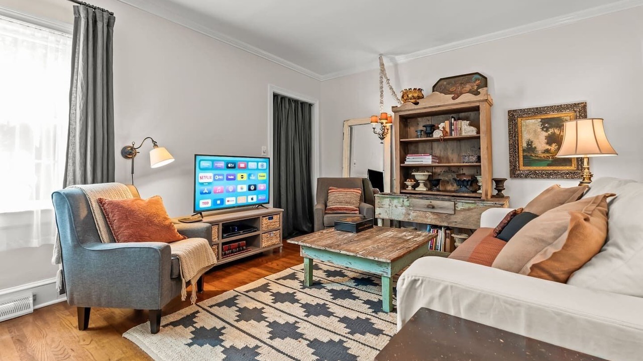 Photo of Livingroom in High Point