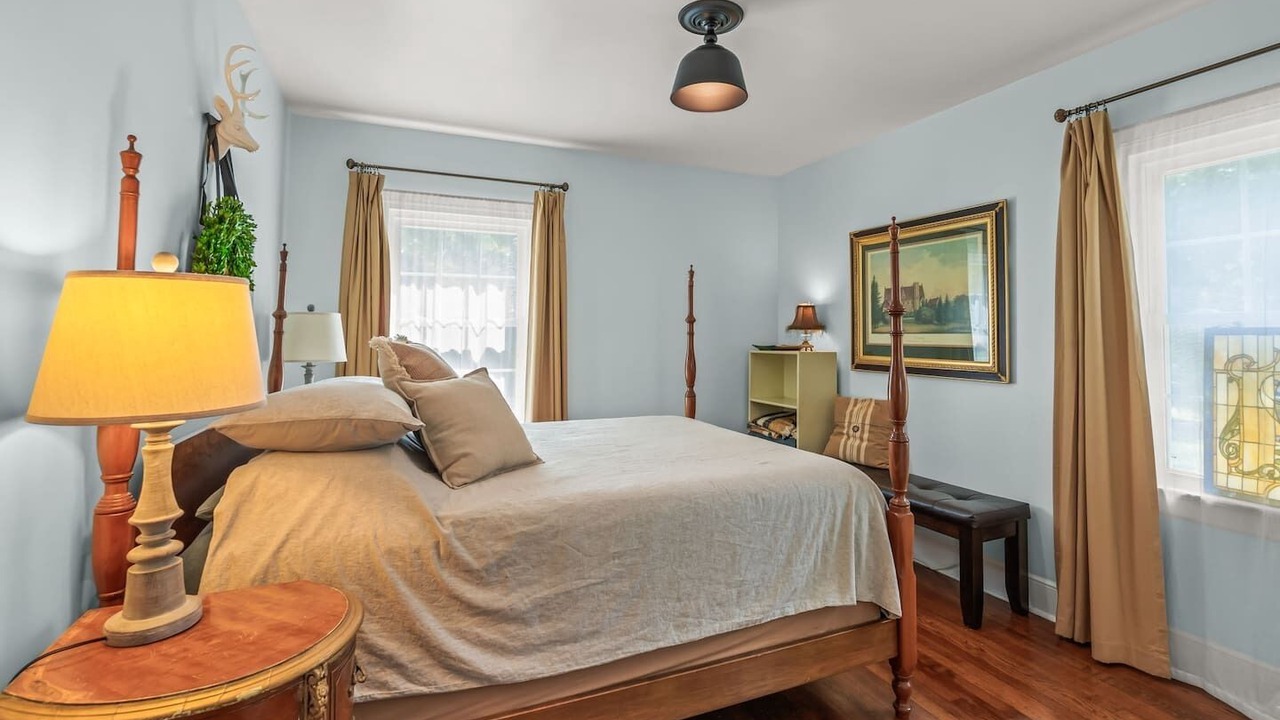 Photo of Bedroom in High Point
