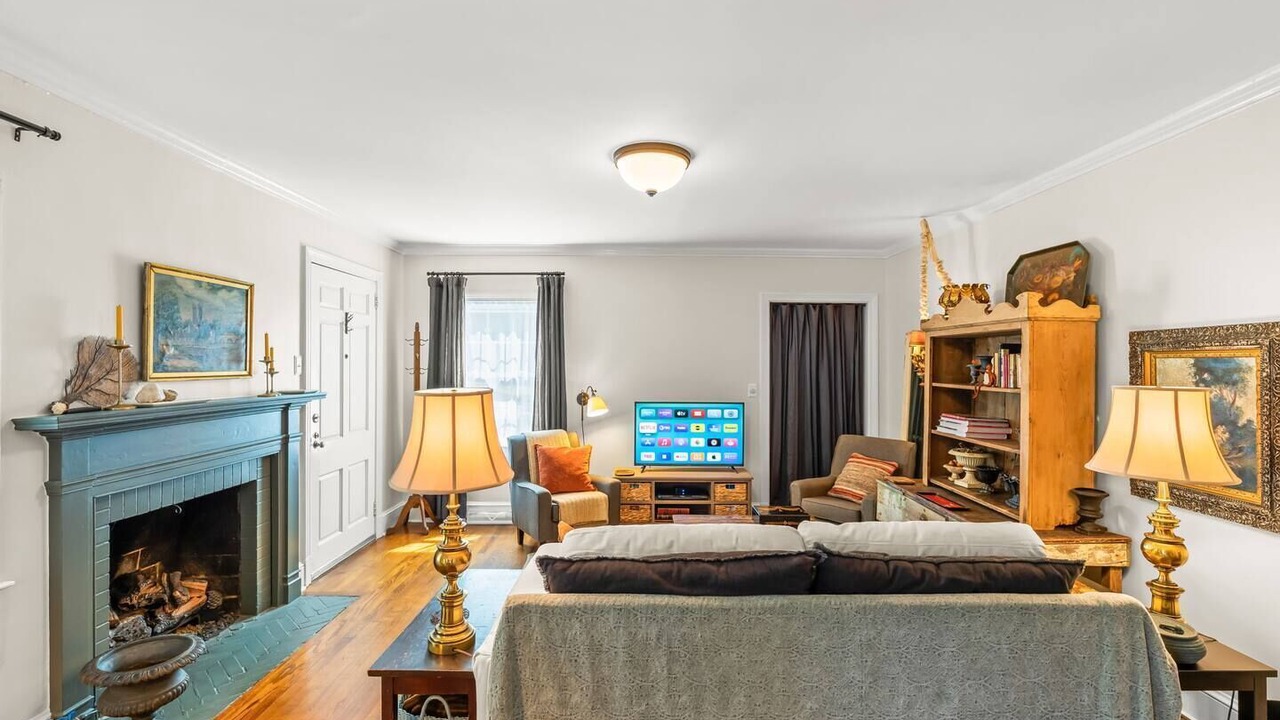 Photo of Livingroom in High Point