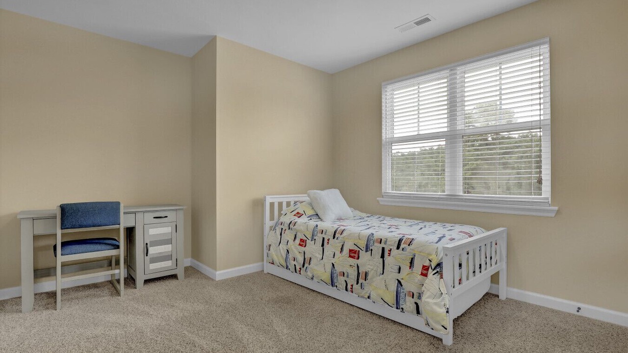 Photo of Bedroom in Hubert