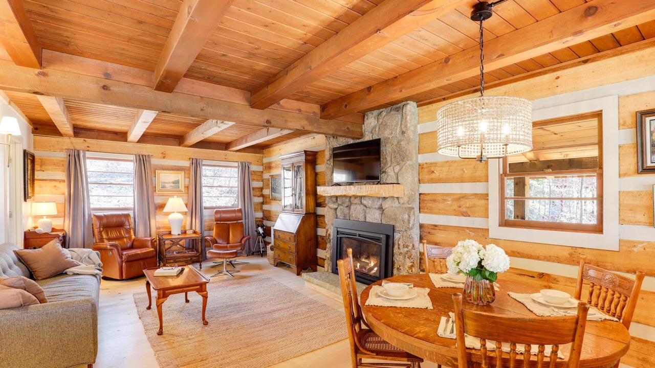Photo of Livingroom in Wolf Laurel