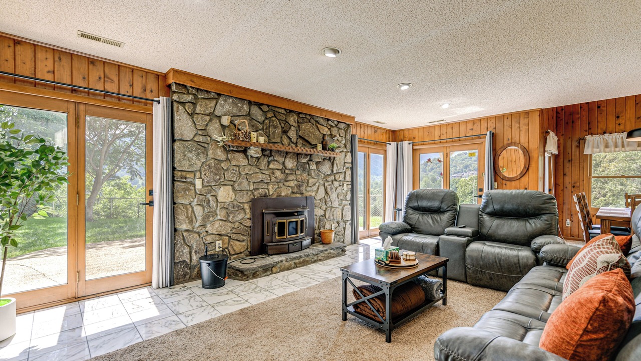 Photo of Bedroom in Valley Creek Run
