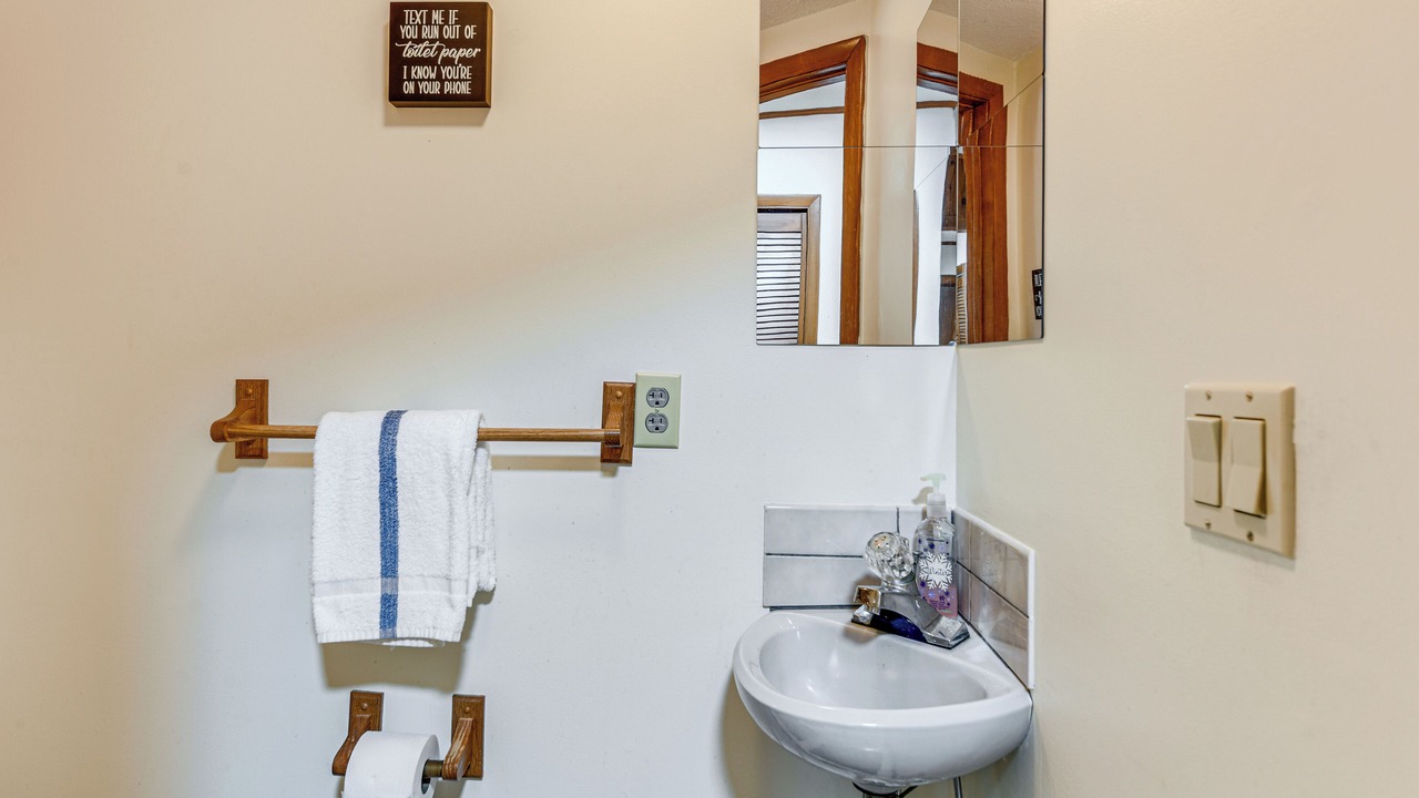 Photo of Bathroom in Valley Creek Run