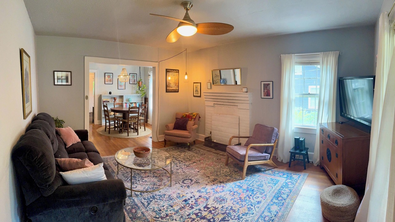 Photo of Livingroom in Aberdeen