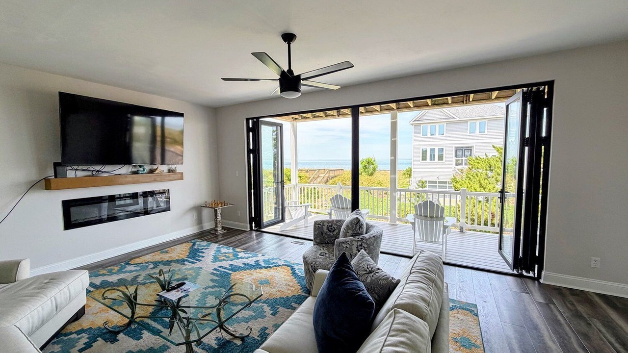 Photo of Livingroom in East Ocean View