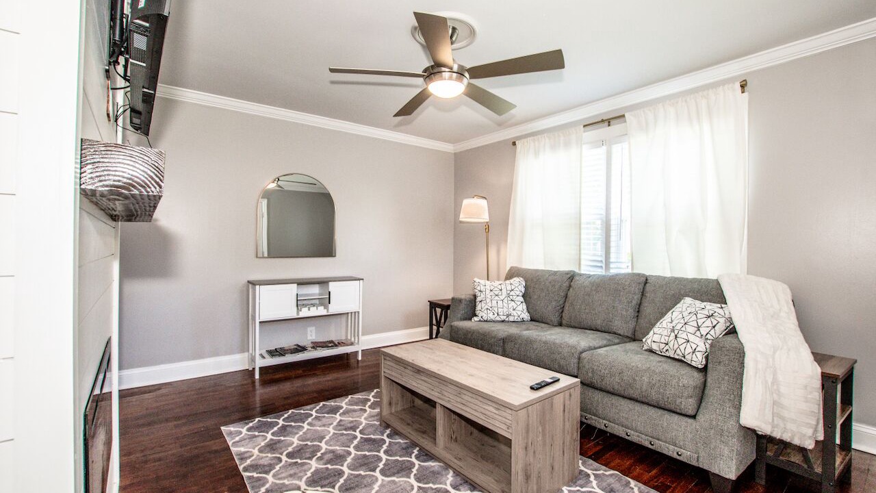 Photo of Livingroom in Mooresville