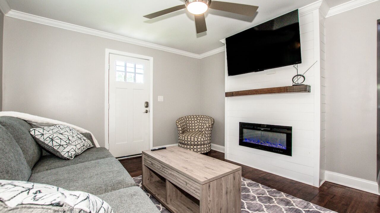 Photo of Livingroom in Mooresville