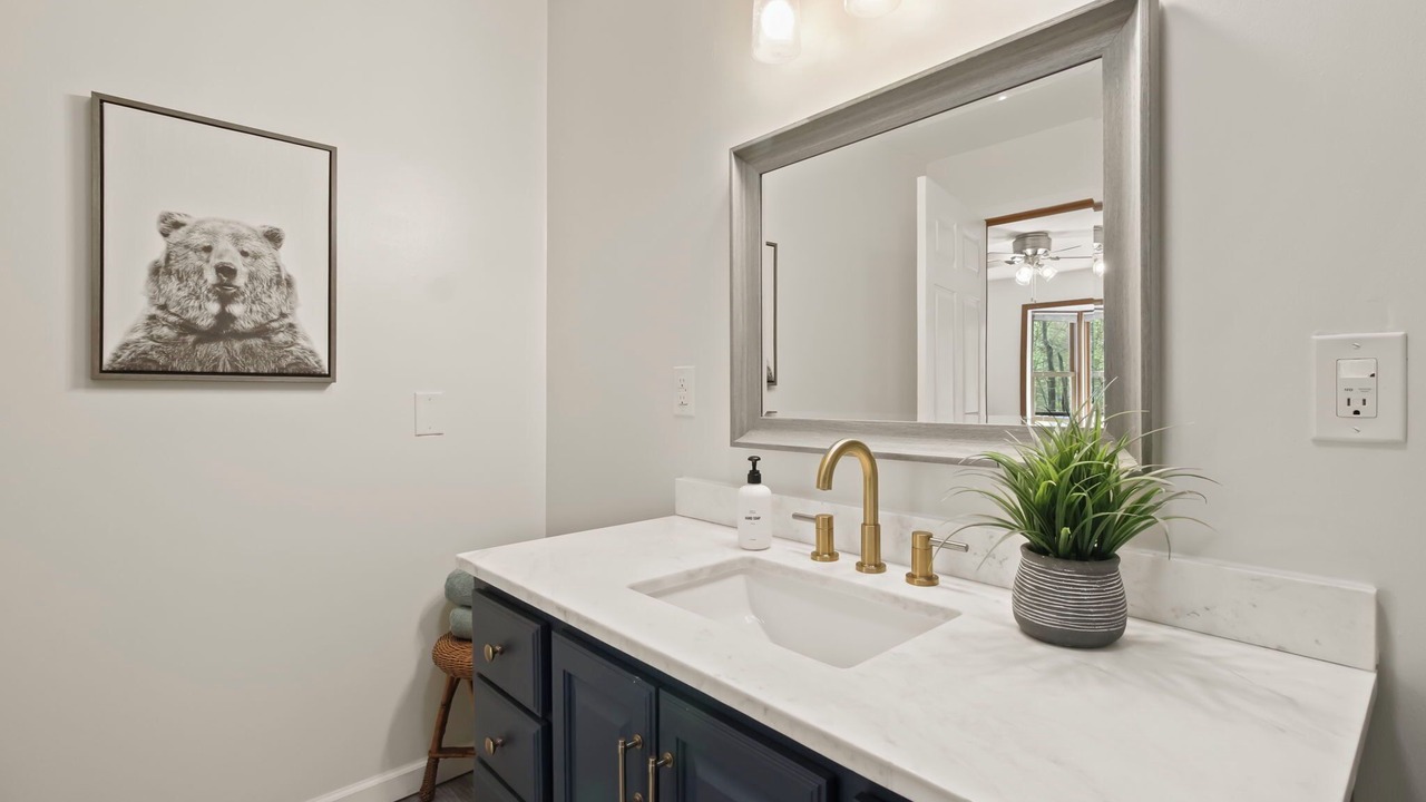 Photo of Bathroom in Charter Hills