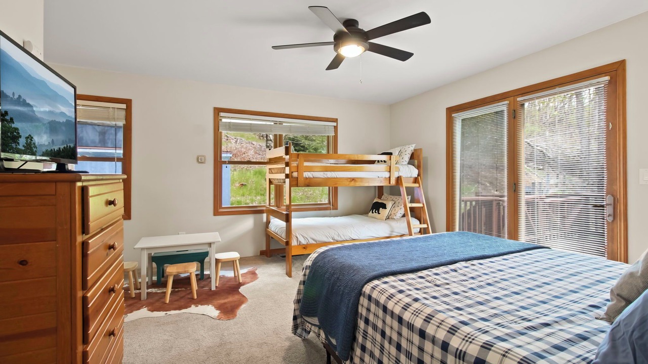 Photo of Bedroom in Charter Hills