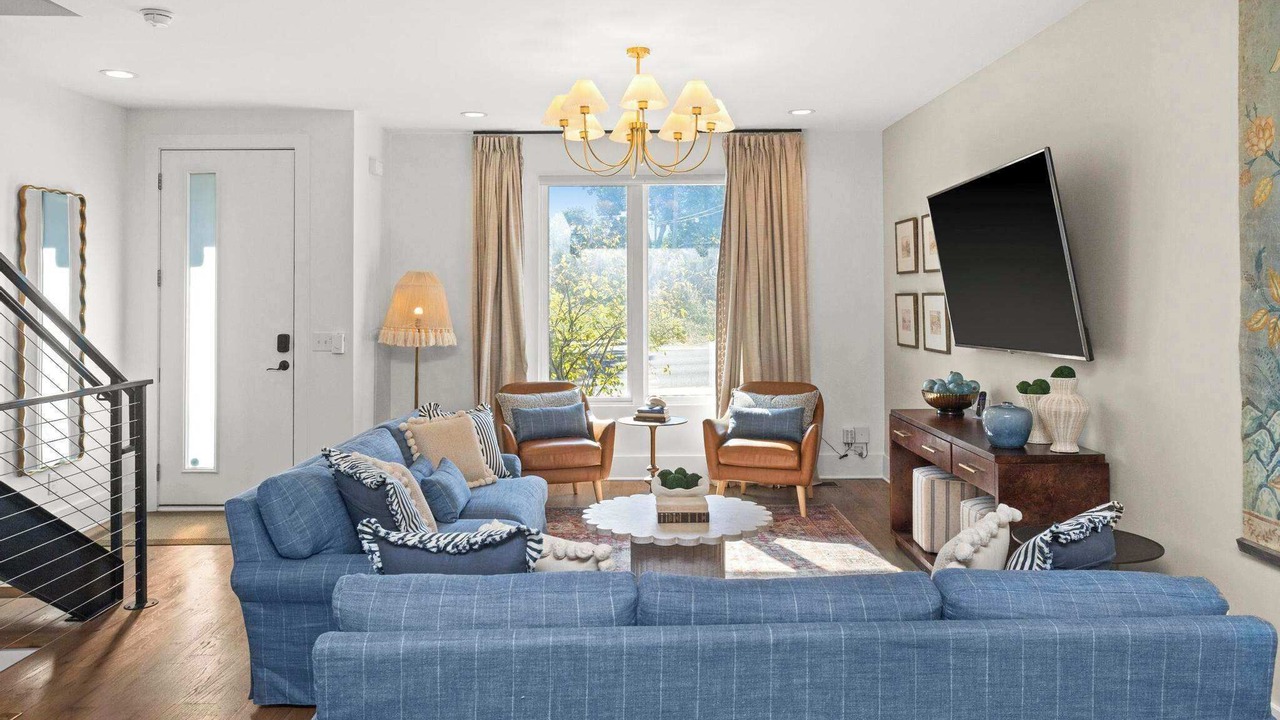 Photo of Bedroom in Eighth Avenue