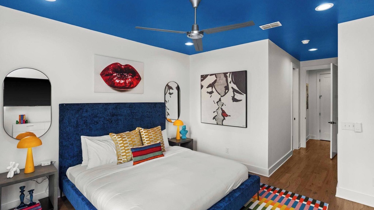 Photo of Bedroom in Eighth Avenue