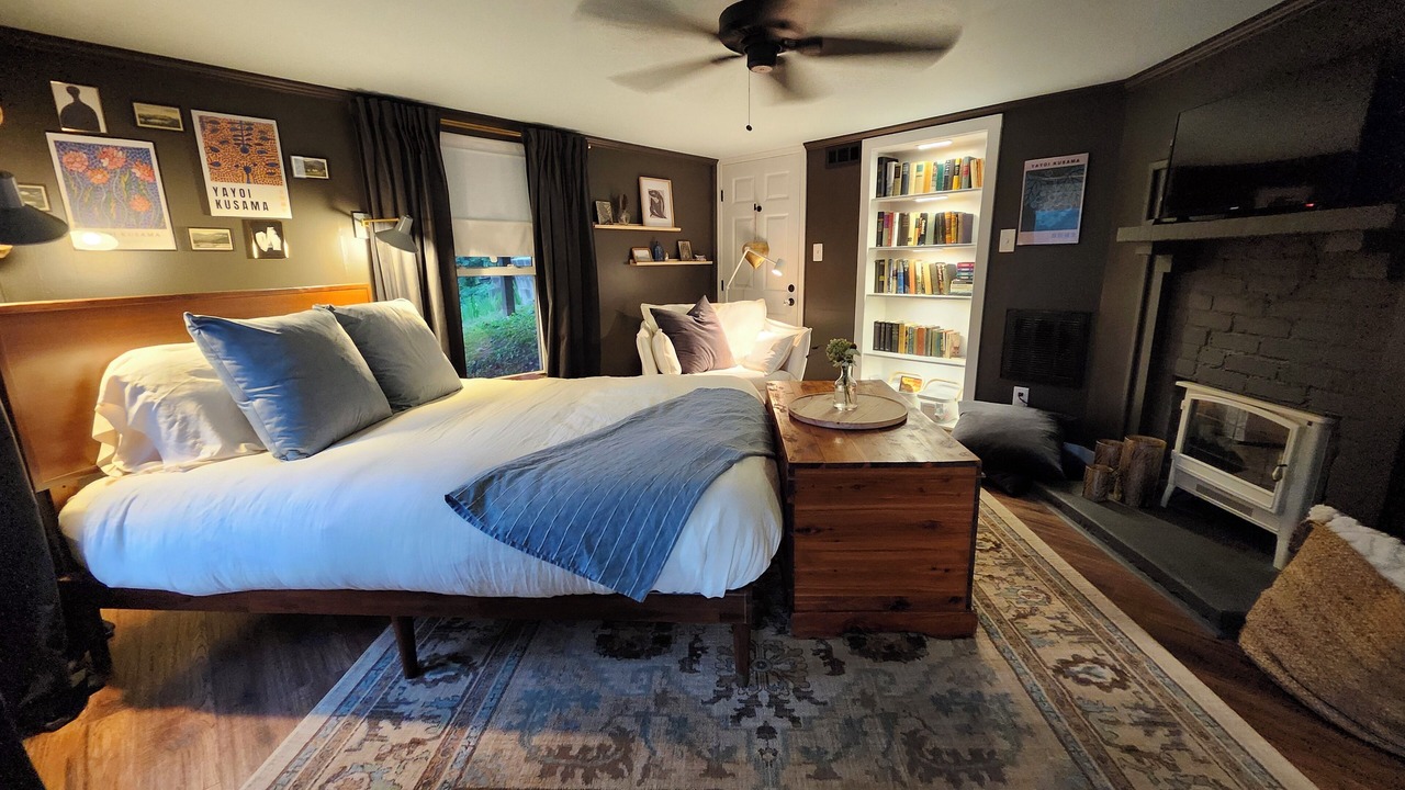 Photo of Bedroom in Chimney Rock