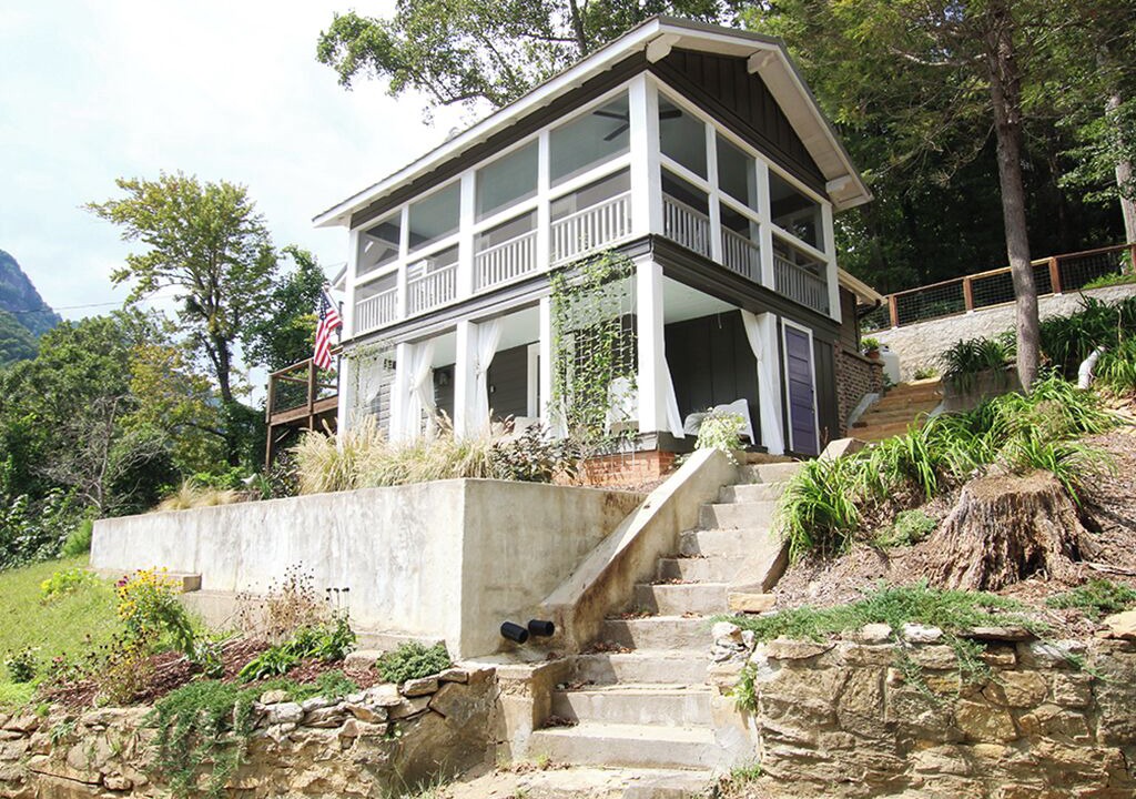 Photo of Outdoor in Chimney Rock