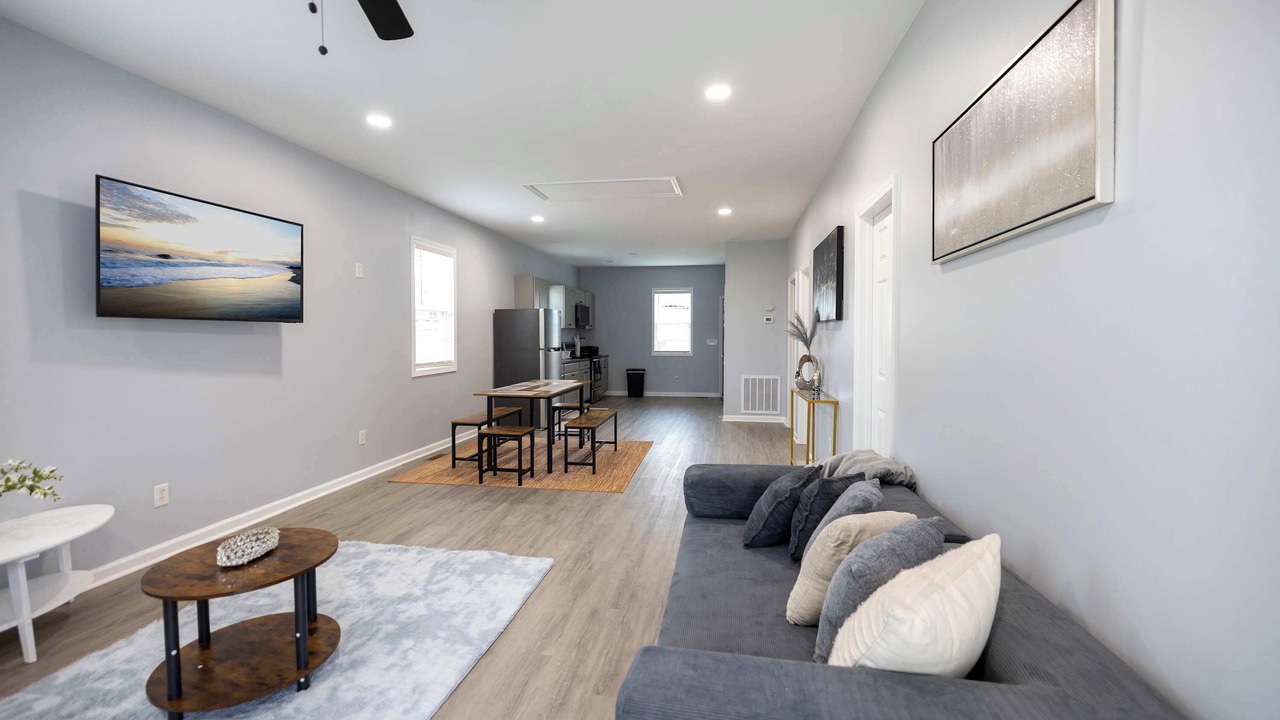 Photo of Livingroom in Burlington