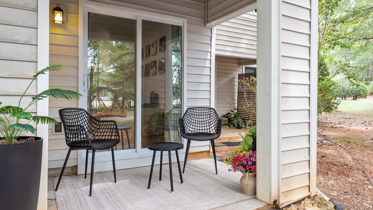 Photo of Patio Balcony in Southwest Raleigh