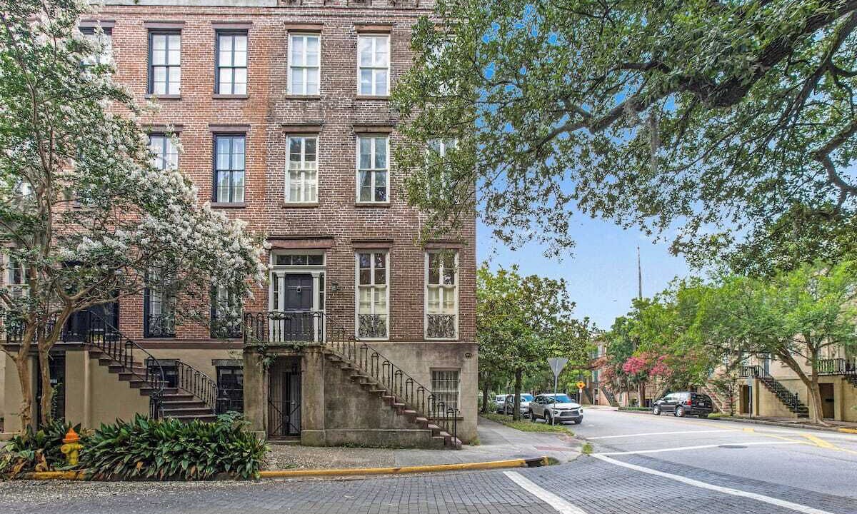 Photo of Outdoor in Old West Broad Neighborhood